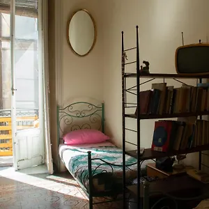 Casa Verdi - House Of Travelers Guest house